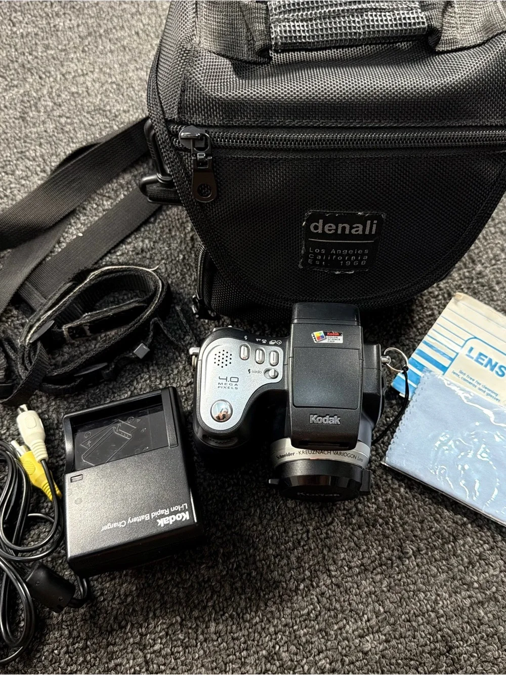Kodak Black Digital Camera with Carrying Case and Accessories